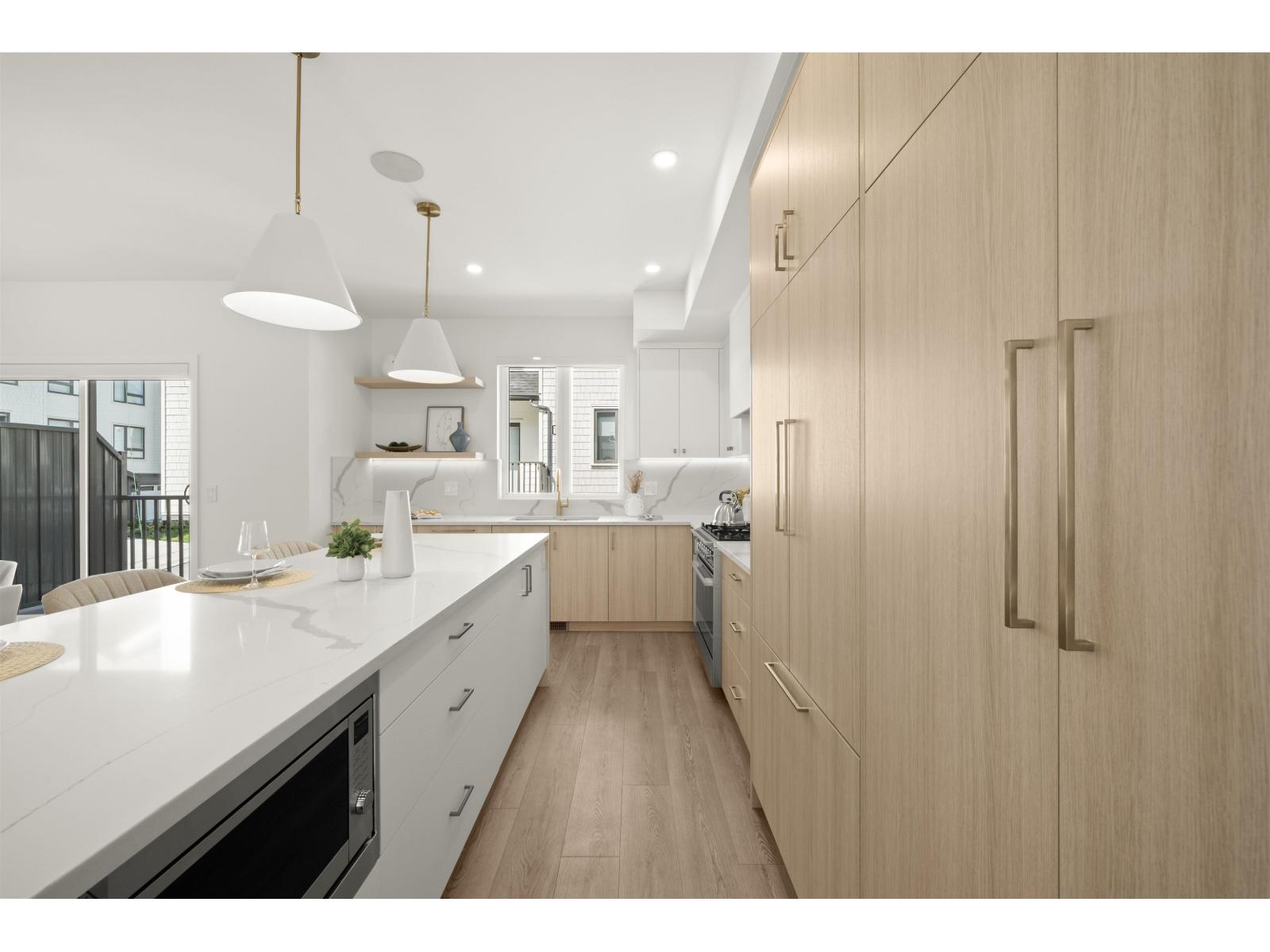 40 16358 90 Avenue, Surrey, British Columbia  V4N 1A1 - Photo 2 - R3083936