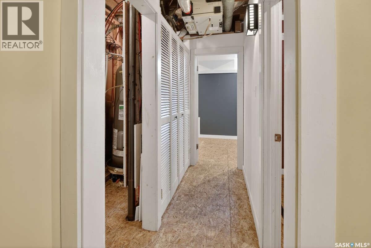 313 7th Street, Saskatoon, Saskatchewan  S7H 0X2 - Photo 13 - SK027517