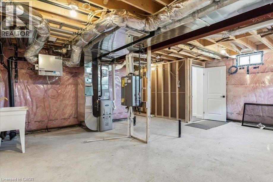 3 Southam Lane, Hamilton, Ontario  L9C 0E7 - Photo 31 - 40799719