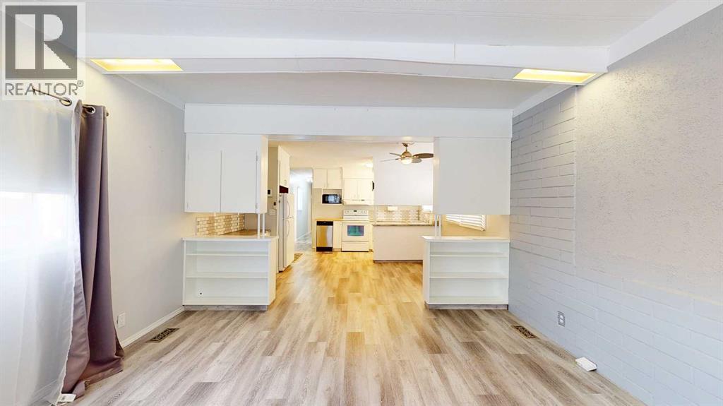 31, 2248 Southview Drive Se, Medicine Hat, Alberta  T1B 1R3 - Photo 18 - A2276890