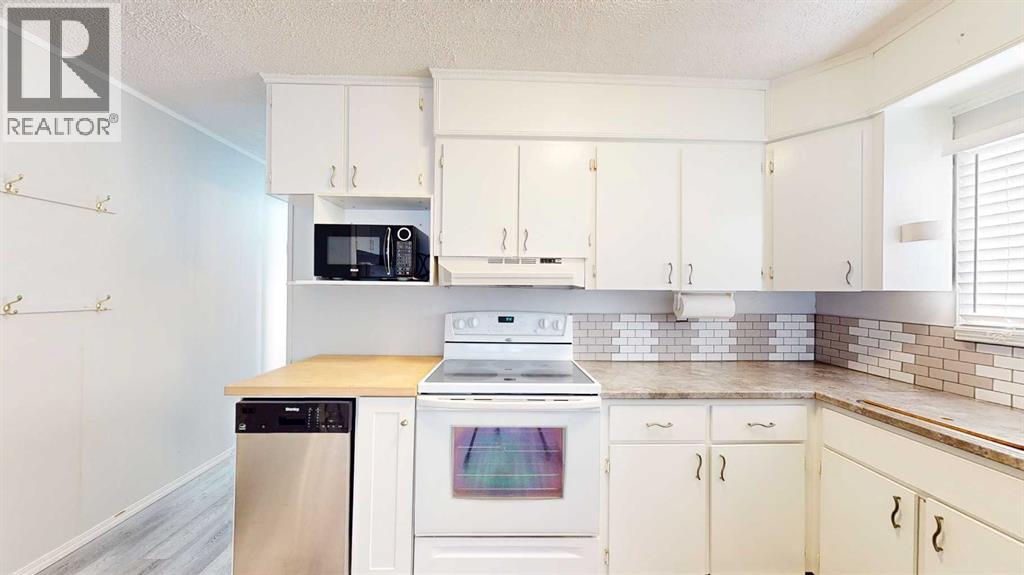 31, 2248 Southview Drive Se, Medicine Hat, Alberta  T1B 1R3 - Photo 7 - A2276890