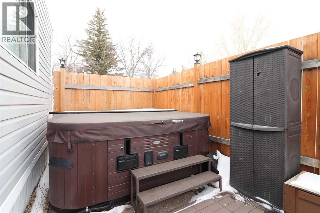 31, 2248 Southview Drive Se, Medicine Hat, Alberta  T1B 1R3 - Photo 38 - A2276890