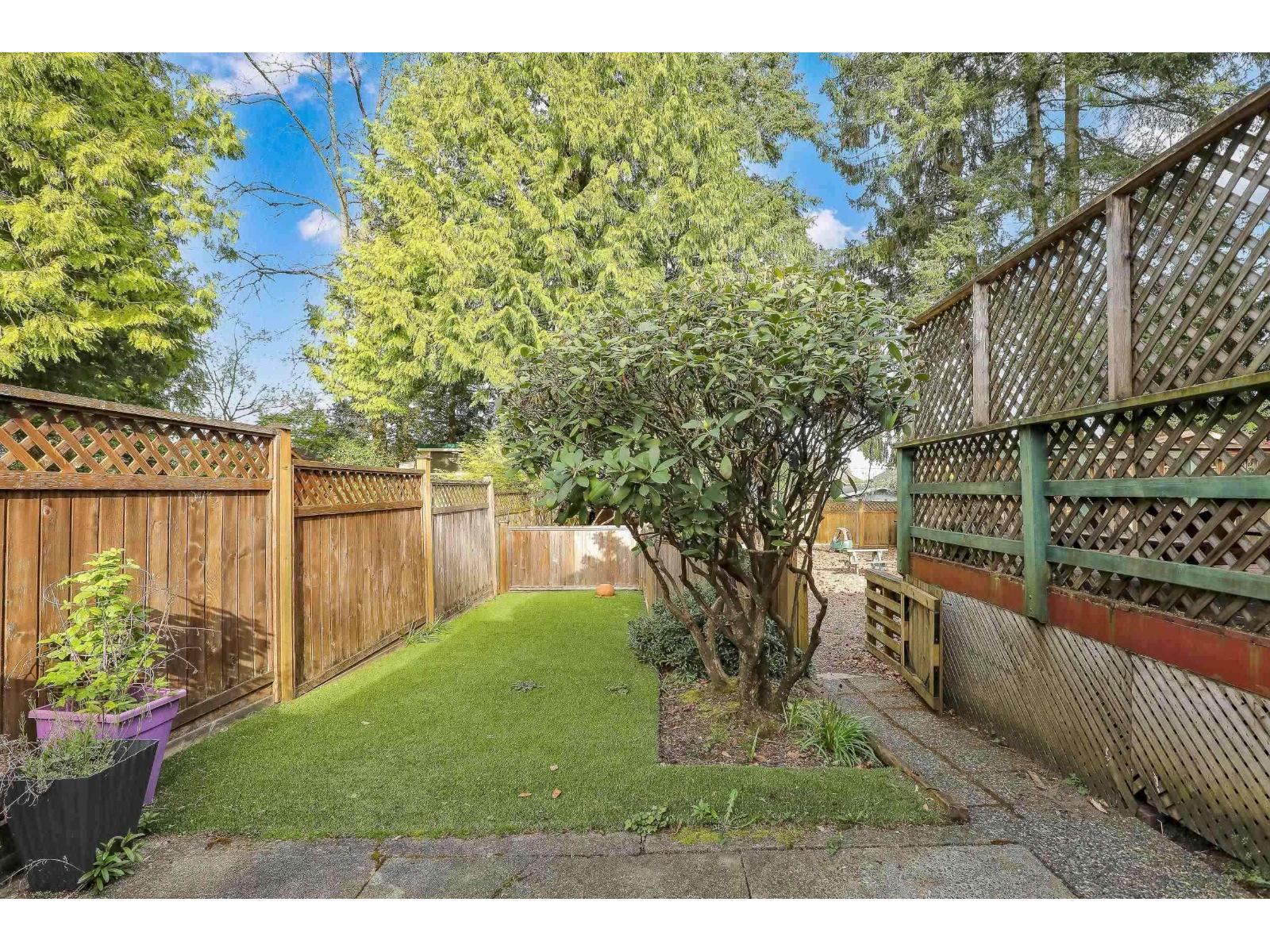 1554 Stevens Street, White Rock, British Columbia  V4B 4Y5 - Photo 15 - C8075588