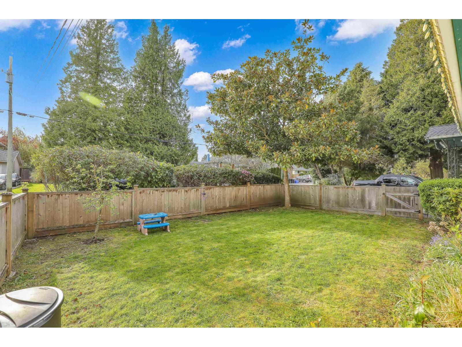 1554 Stevens Street, White Rock, British Columbia  V4B 4Y5 - Photo 7 - R3083827