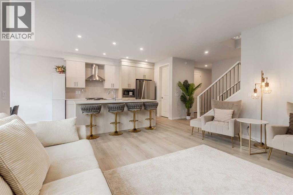 29 Marmot Passage Nw, Calgary, Alberta  T3R 2J3 - Photo 6 - A2281142