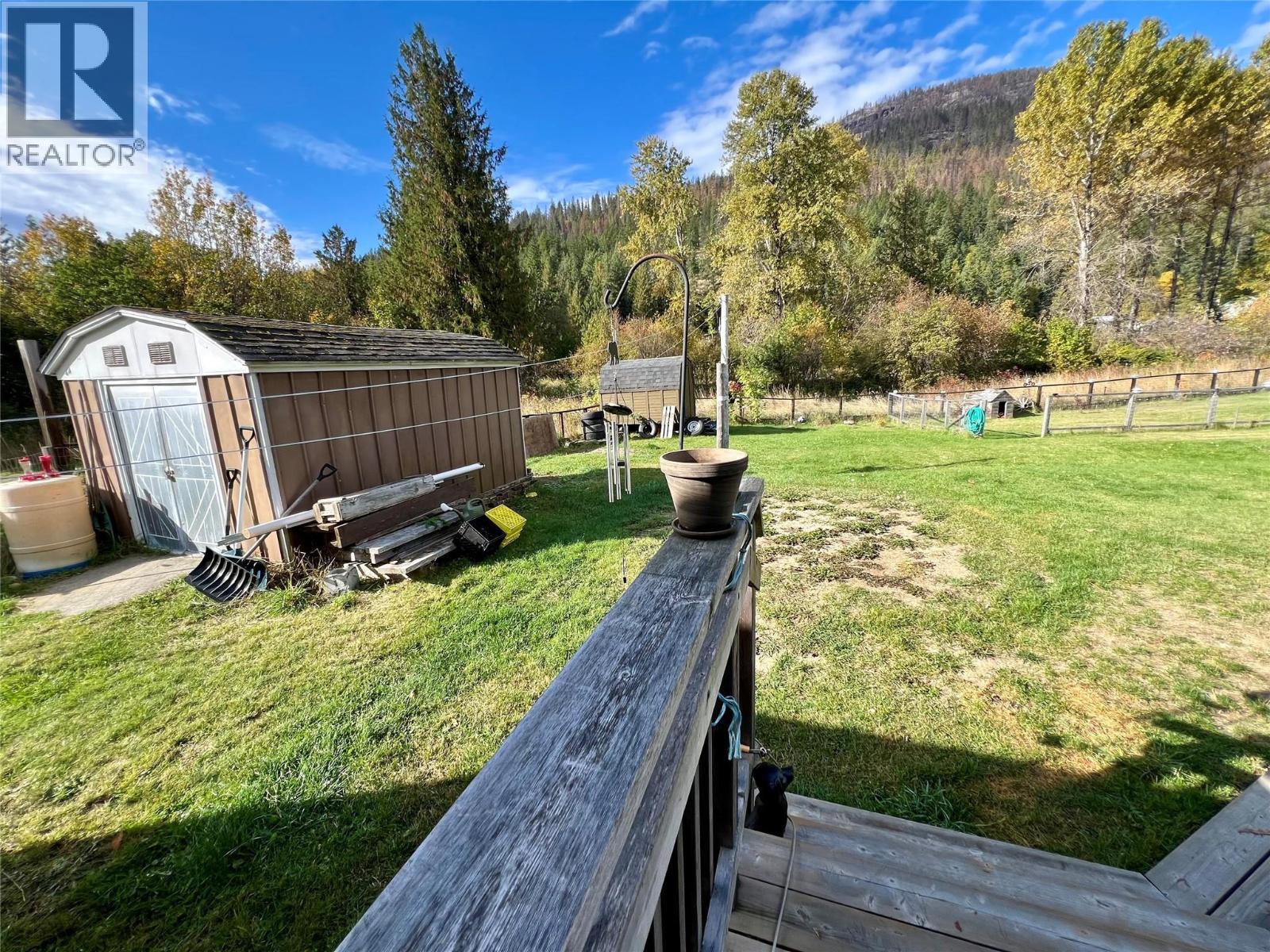 515 Main Street, Slocan, British Columbia  V0G 2C0 - Photo 43 - 10373988