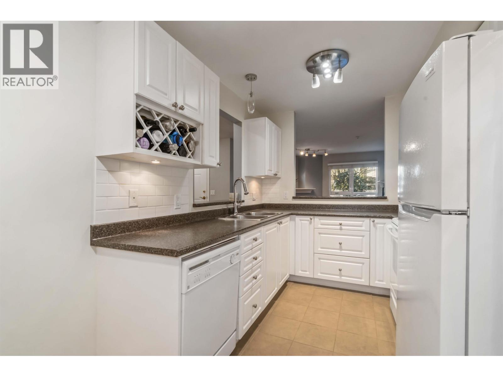 132 2980 Princess Crescent, Coquitlam, British Columbia  V3B 7R4 - Photo 10 - R3083887