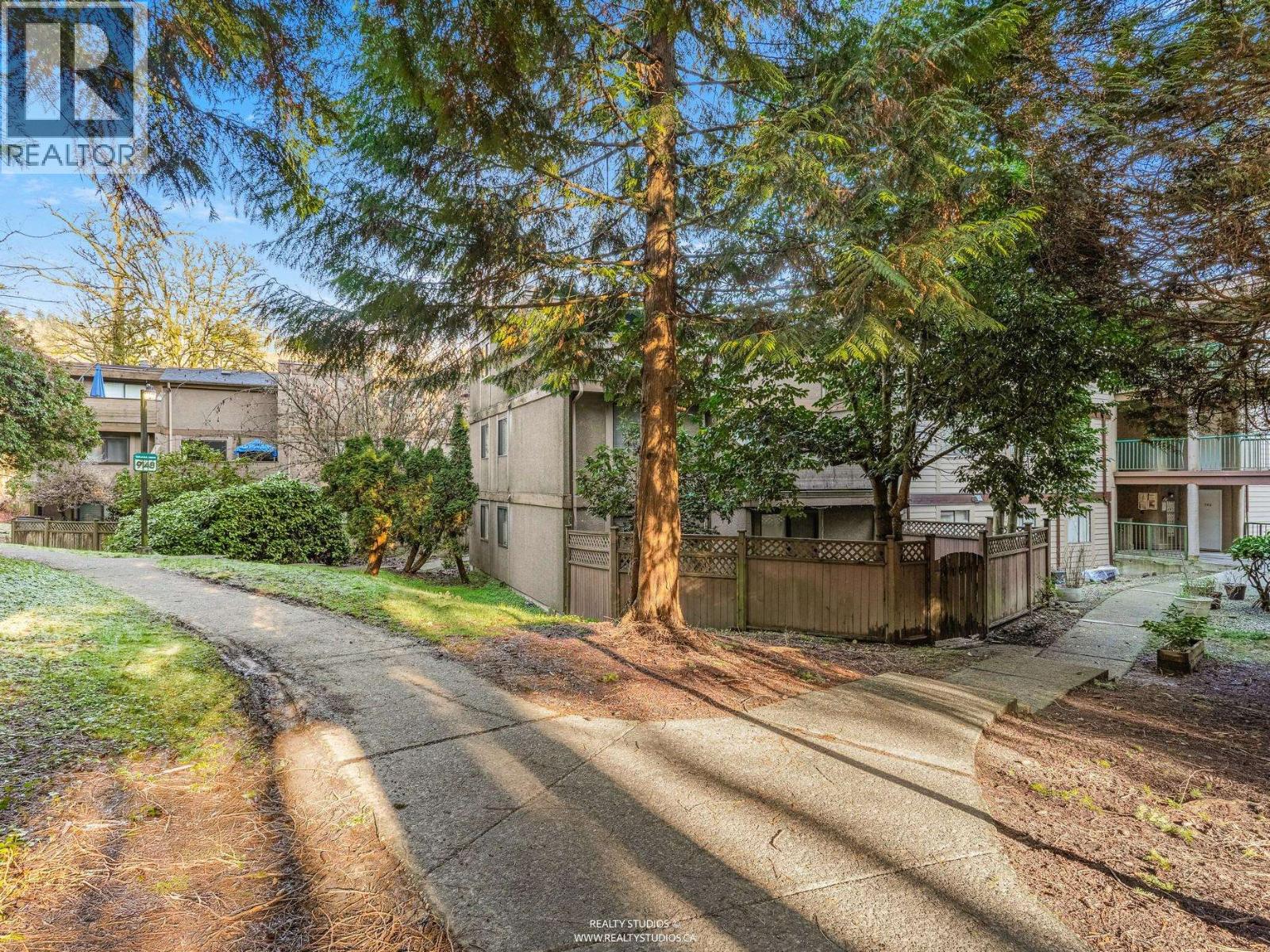 301 9148 Saturna Drive, Burnaby, British Columbia  V3J 7K2 - Photo 5 - R3083895