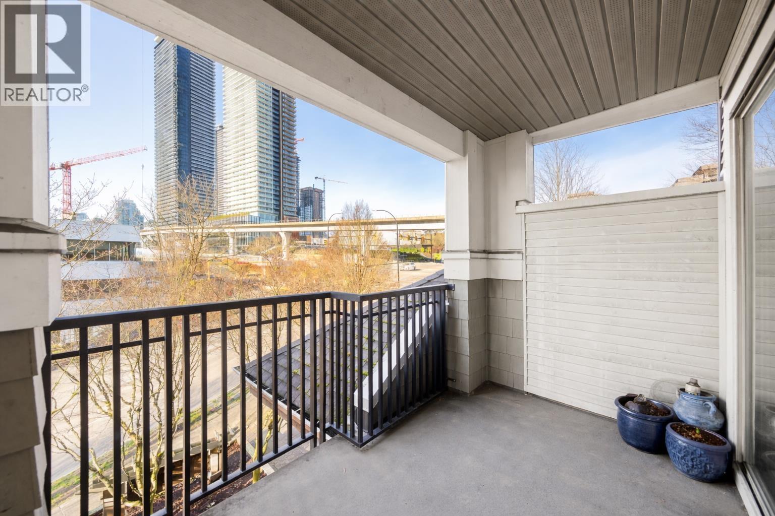 322 2088 Beta Avenue, Burnaby, British Columbia  V5C 0C8 - Photo 12 - R3083918