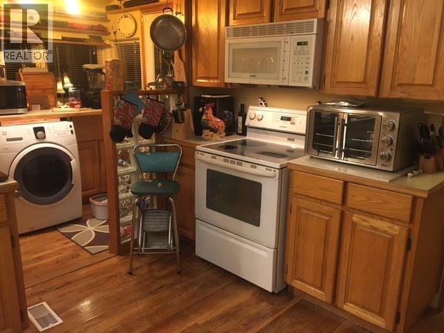 516 Webster Avenue, Coquitlam, British Columbia  V3J 2H6 - Photo 5 - R3083873