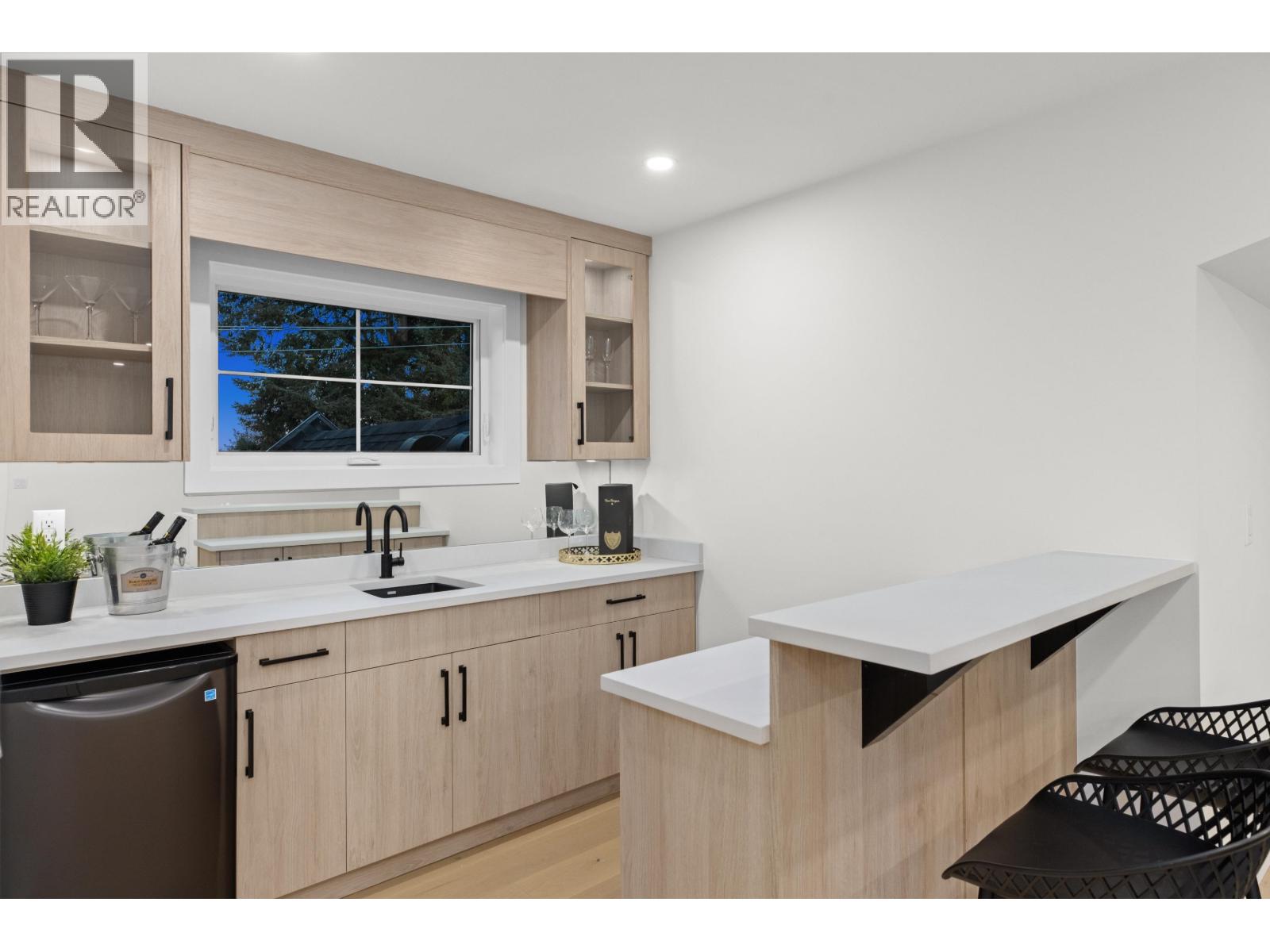 4527 46a Street, Ladner, British Columbia  V4K 2M5 - Photo 33 - R3083898