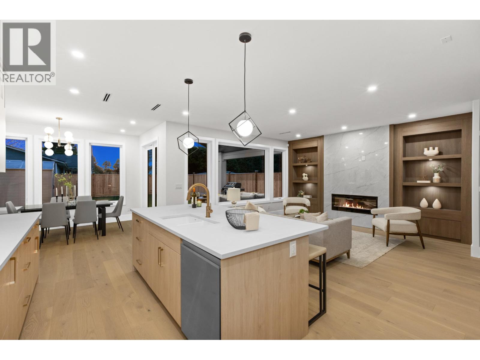 4527 46a Street, Ladner, British Columbia  V4K 2M5 - Photo 6 - R3083898