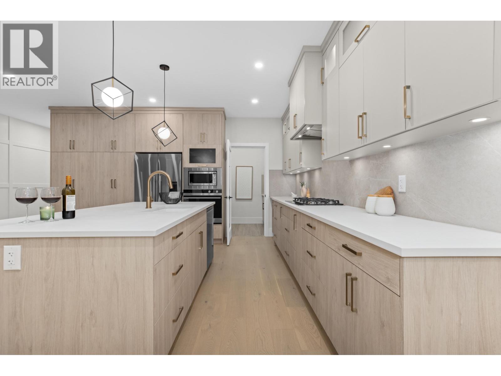 4527 46a Street, Ladner, British Columbia  V4K 2M5 - Photo 9 - R3083898