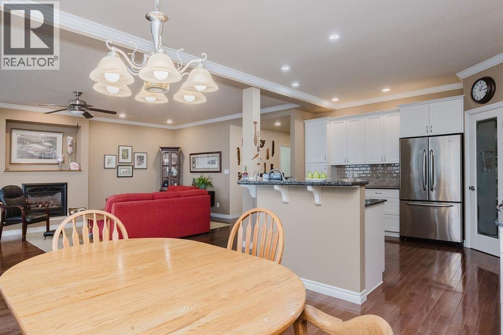 1537 Mccullough Road, Sechelt, British Columbia  V7Z 0A5 - Photo 14 - R3083899