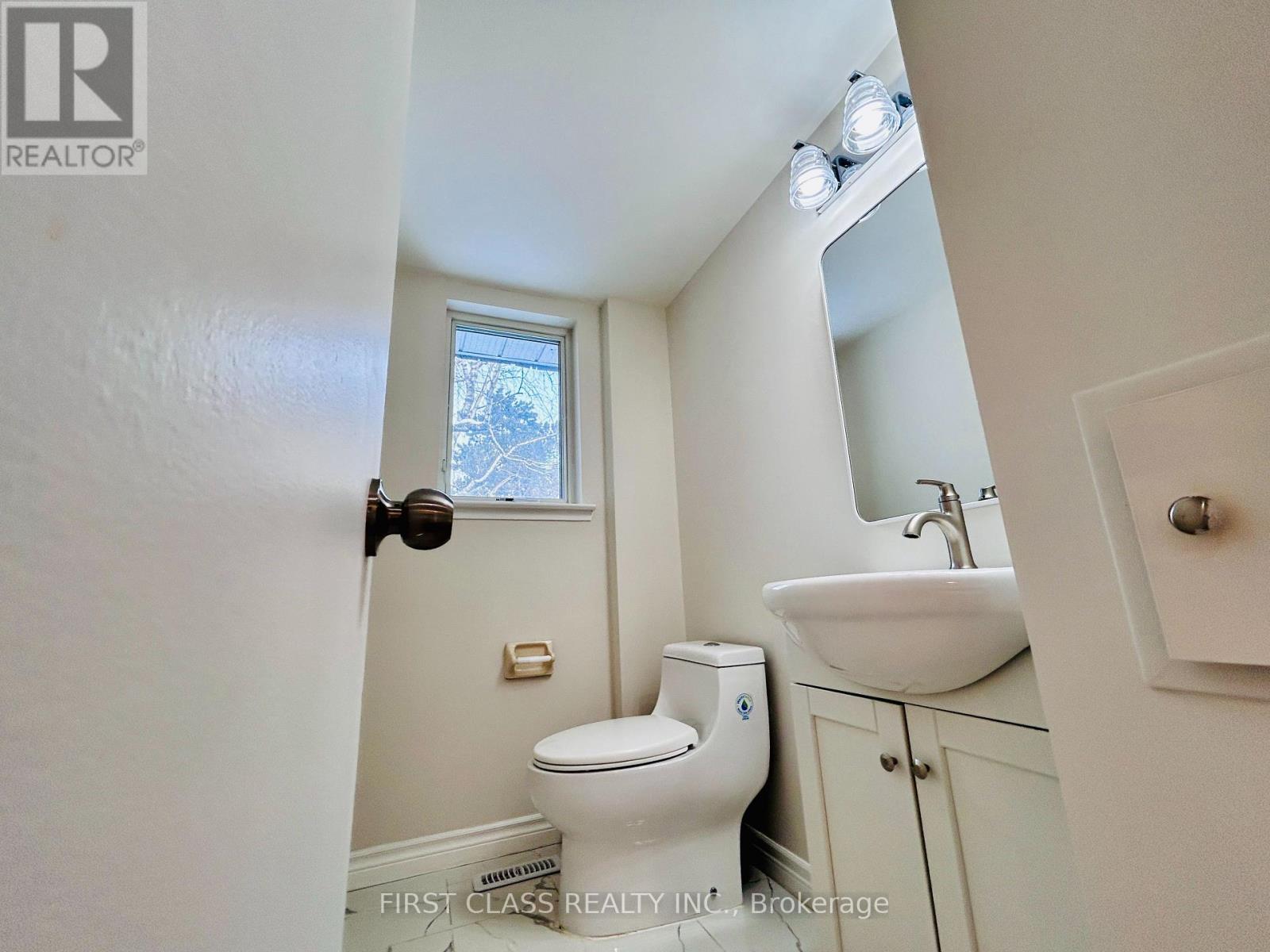 32 Scenic Mill Way, Toronto, Ontario  M2L 1S5 - Photo 14 - C12734150