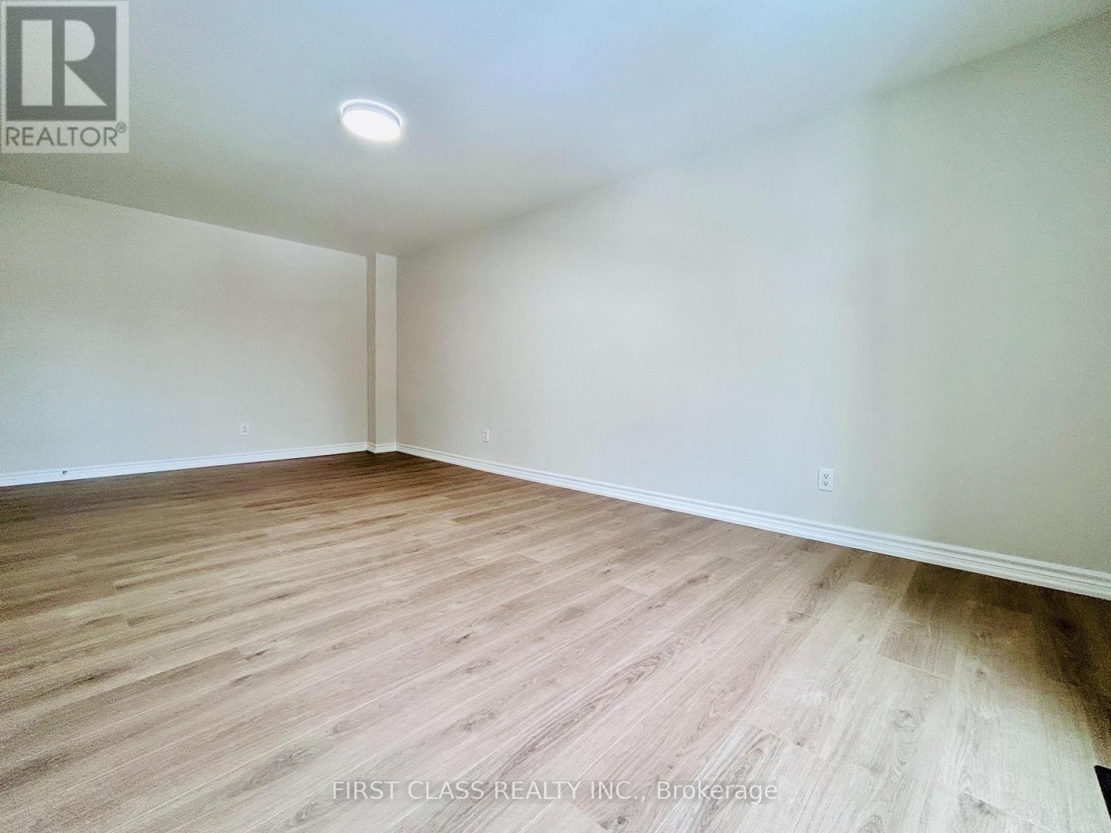 32 Scenic Mill Way, Toronto, Ontario  M2L 1S5 - Photo 18 - C12734150