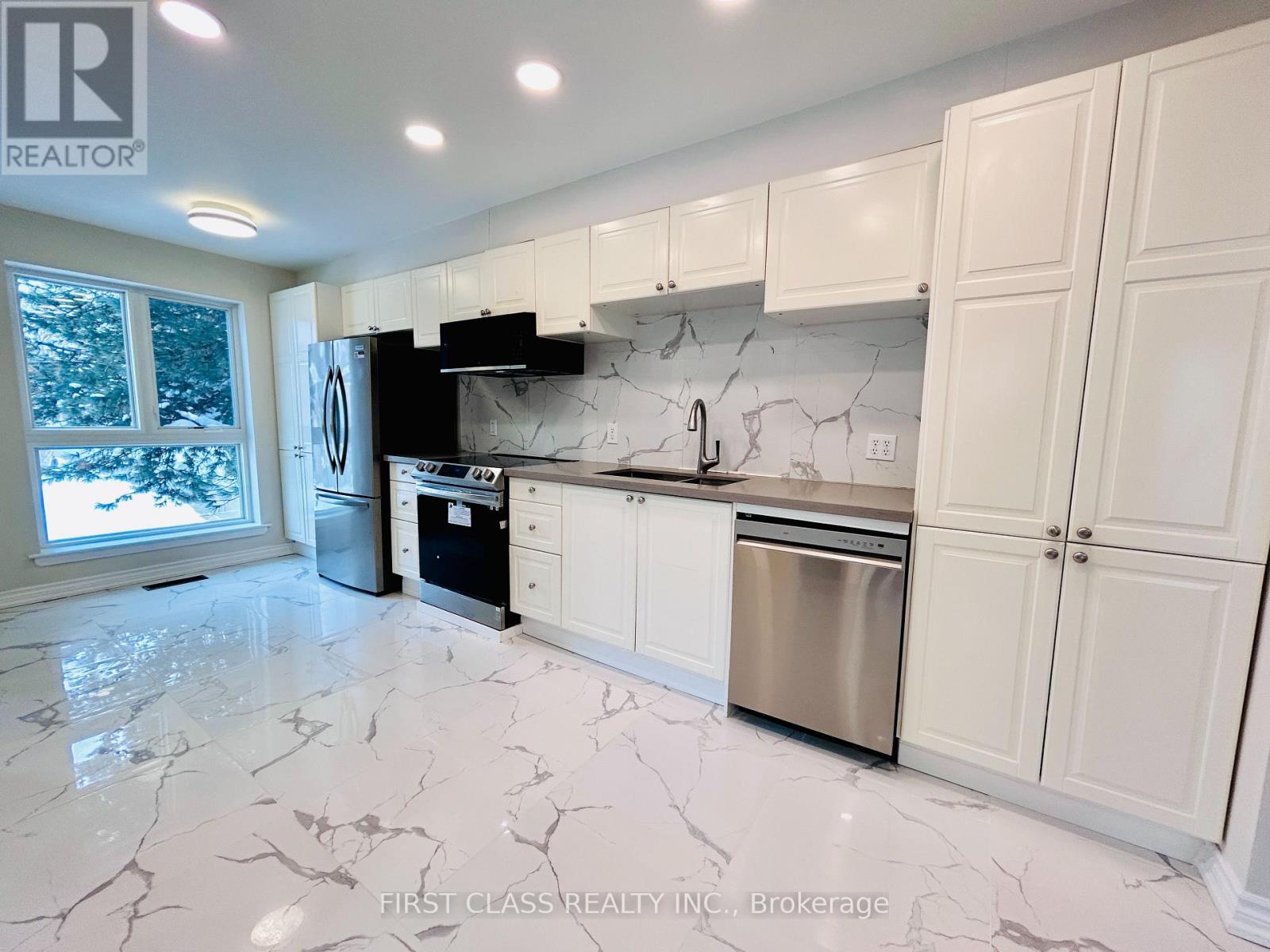 32 Scenic Mill Way, Toronto, Ontario  M2L 1S5 - Photo 9 - C12734150