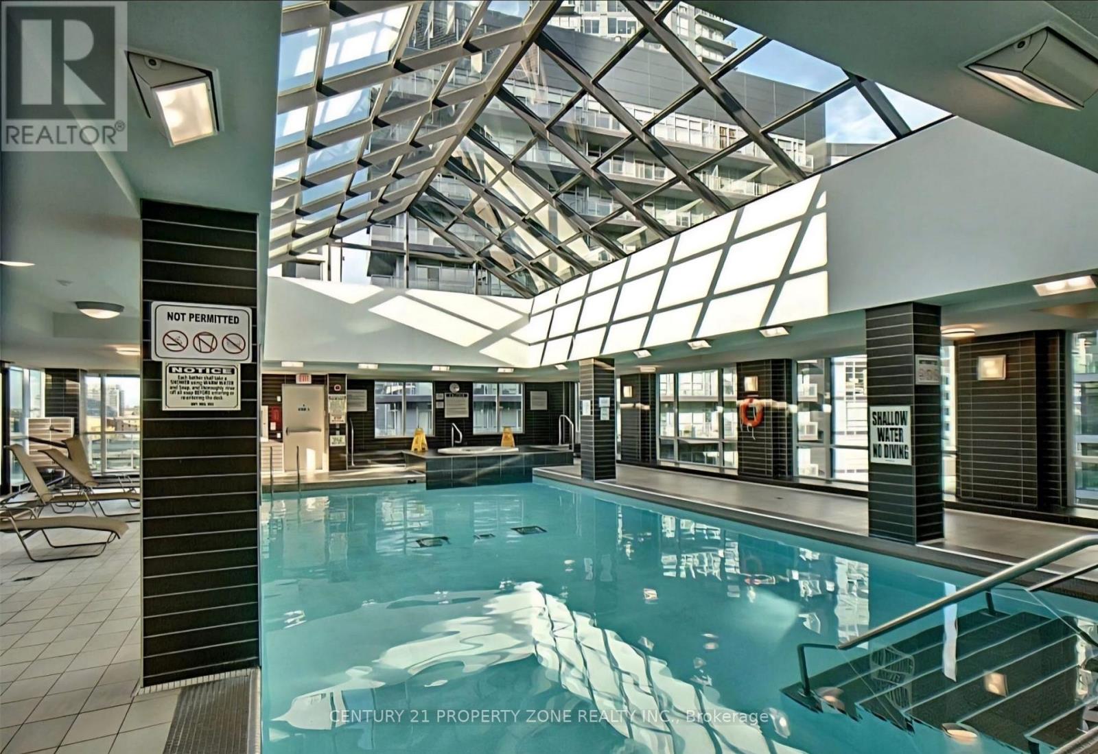 535 - 600 Fleet Street, Toronto, Ontario  M5V 1B7 - Photo 3 - C12734152