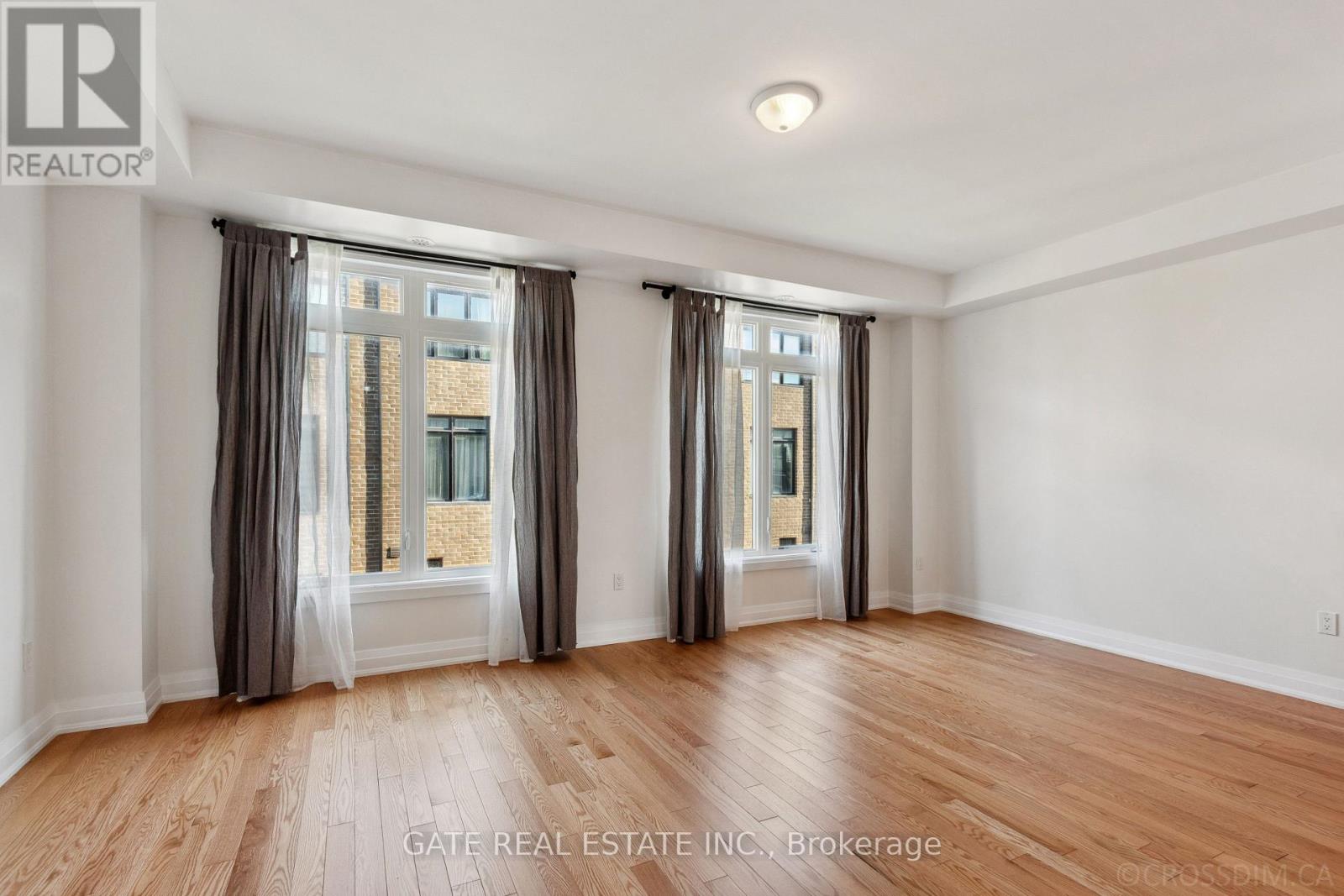 27 Moneypenny Place, Vaughan, Ontario  L4J 0K9 - Photo 12 - N12734126