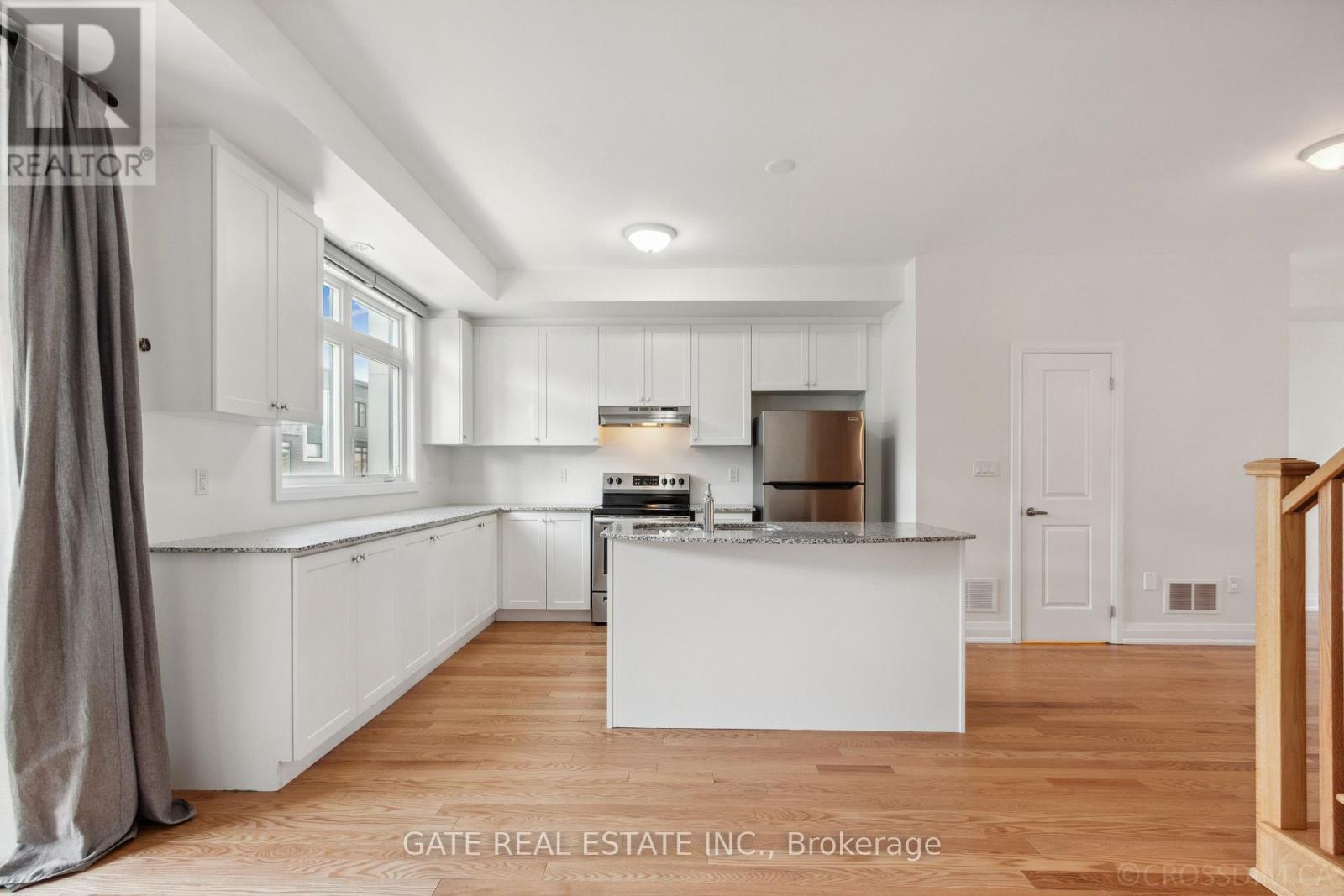 27 Moneypenny Place, Vaughan, Ontario  L4J 0K9 - Photo 18 - N12734126