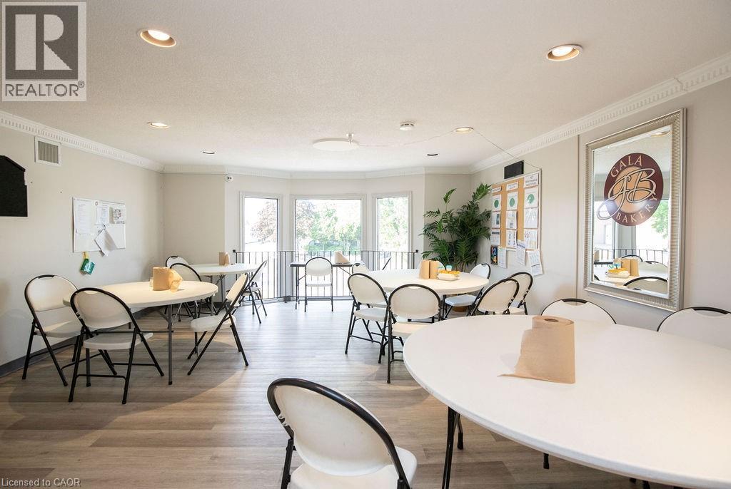 190 Hempstead Drive, Hamilton, Ontario  L8W 2E3 - Photo 13 - 40796517