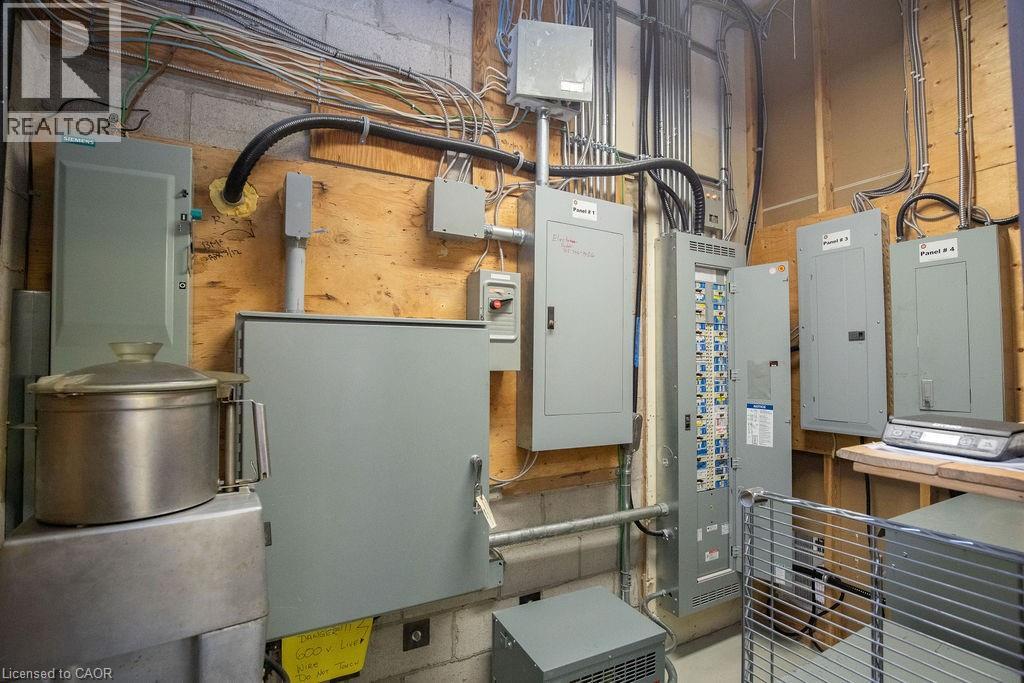 190 Hempstead Drive, Hamilton, Ontario  L8W 2E3 - Photo 20 - 40796517