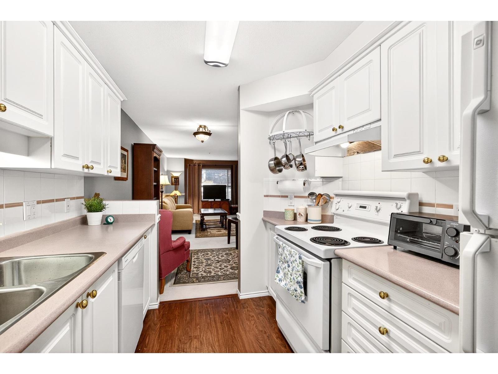 206 9018 208 Street, Langley, British Columbia  V1M 2Y8 - Photo 13 - R3083793