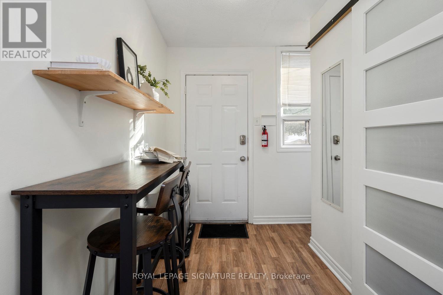 215 Yarmouth Road, Toronto, Ontario  M6G 1X5 - Photo 21 - W12734134