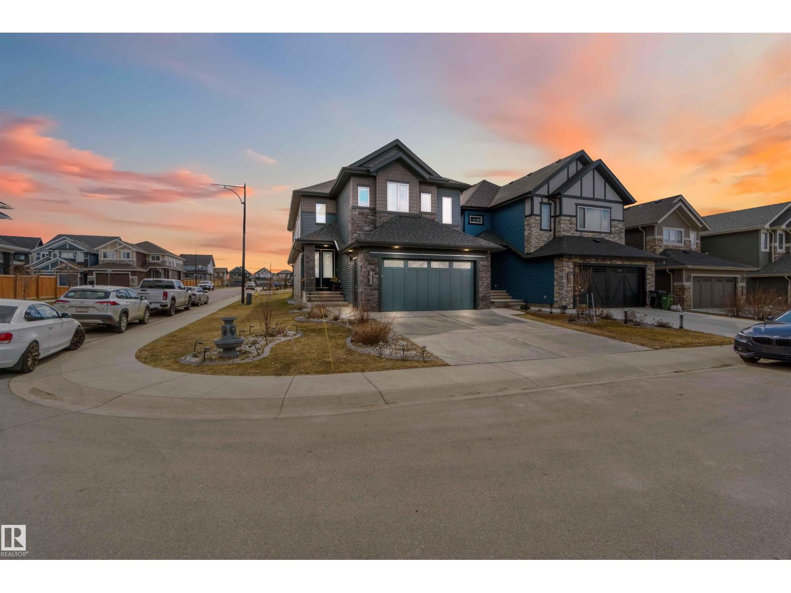 5732 KEEPING CR SW, Edmonton, Alberta