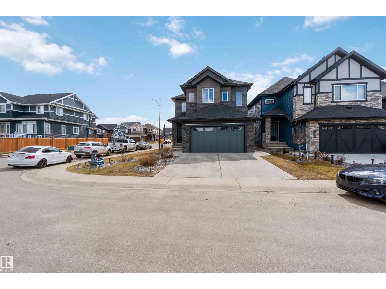 5732 Keeping Cr Sw, Edmonton, Alberta  T6W 4K4 - Photo 2 - E4471230