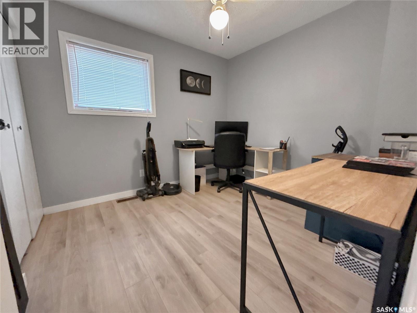 28 North Street, Yorkton, Saskatchewan  S3N 0G8 - Photo 18 - SK027475