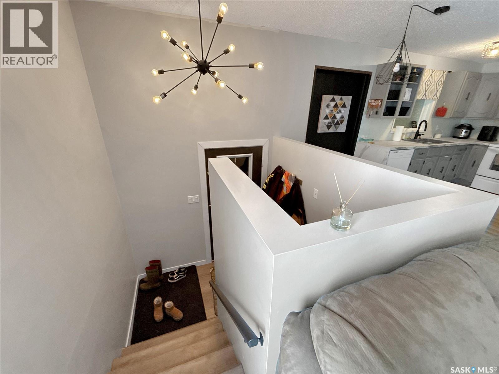 28 North Street, Yorkton, Saskatchewan  S3N 0G8 - Photo 8 - SK027475