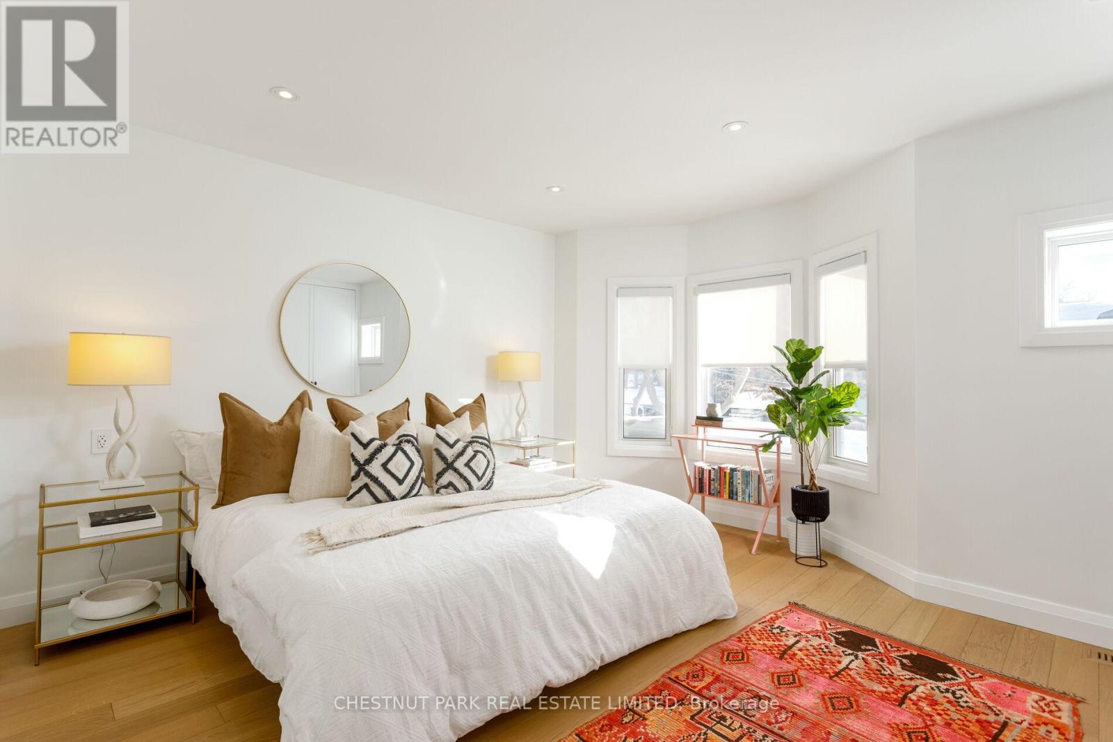 232 Ashworth Avenue, Toronto, Ontario  M6G 2A7 - Photo 25 - C12733360