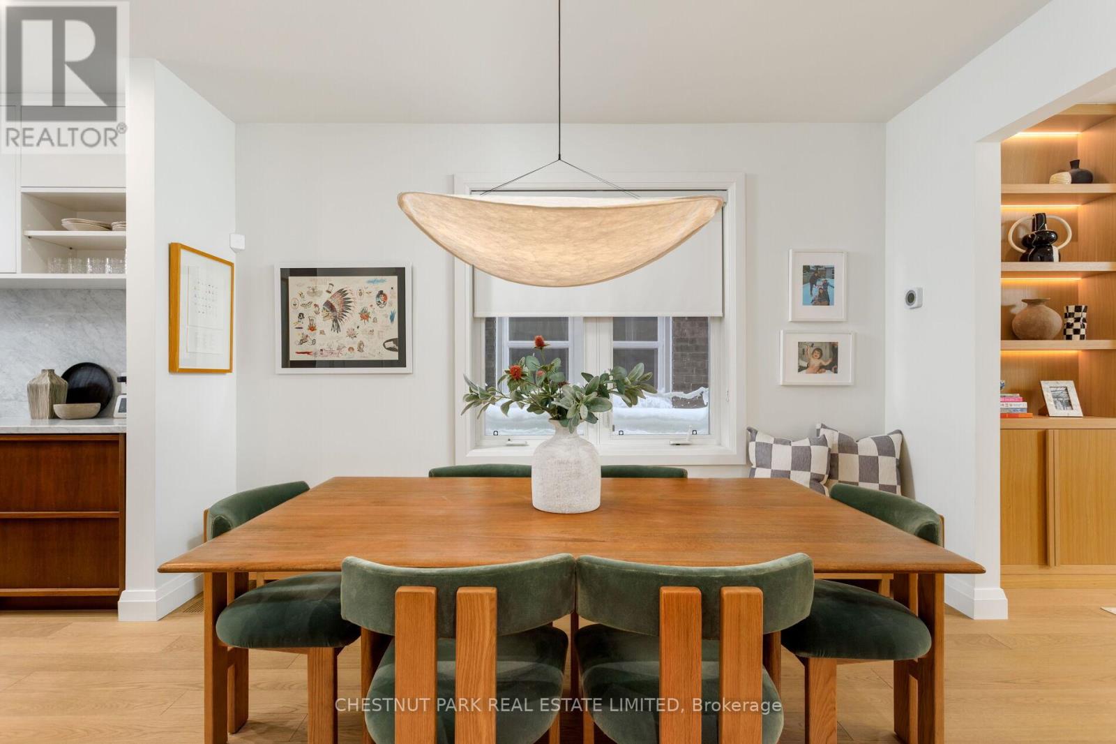 232 Ashworth Avenue, Toronto, Ontario  M6G 2A7 - Photo 9 - C12733360