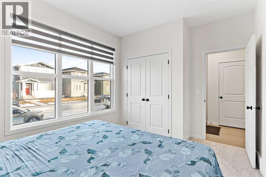 133 Chelsea Glen, Chestermere, Alberta  T1X 2P4 - Photo 6 - A2282078