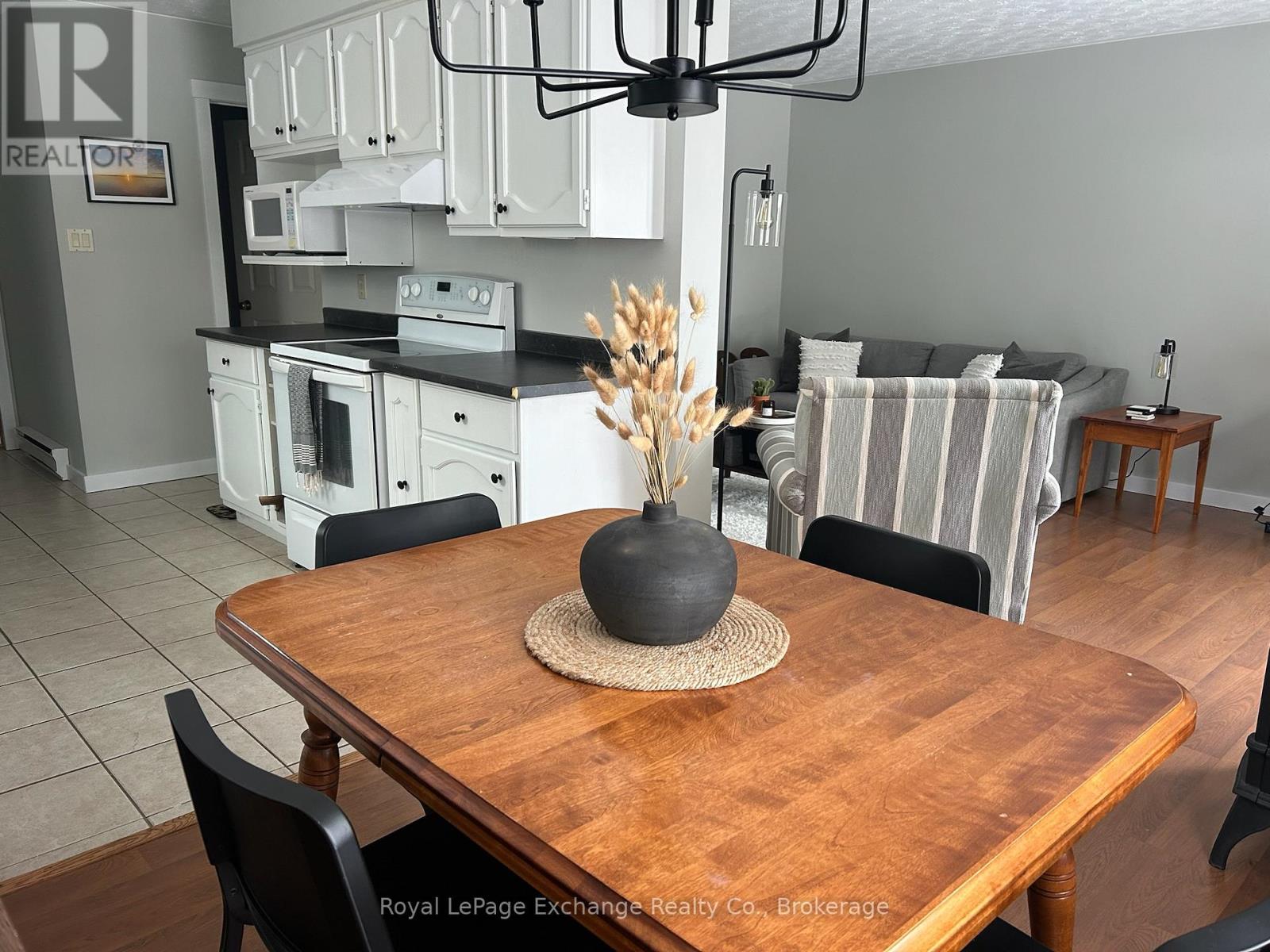 792 Mackendrick Drive N, Kincardine, Ontario  N2Z 3A5 - Photo 21 - X12734178