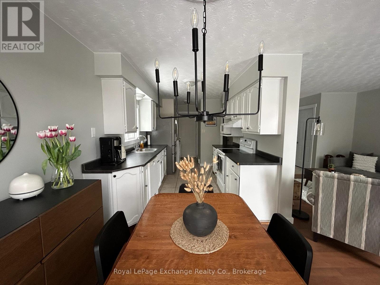 792 Mackendrick Drive N, Kincardine, Ontario  N2Z 3A5 - Photo 23 - X12734178