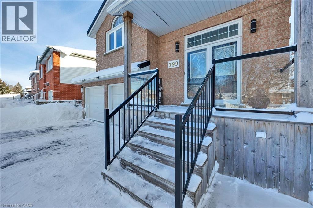 299 Erinbrook Drive, Kitchener, Ontario  N2E 3M2 - Photo 2 - 40793934