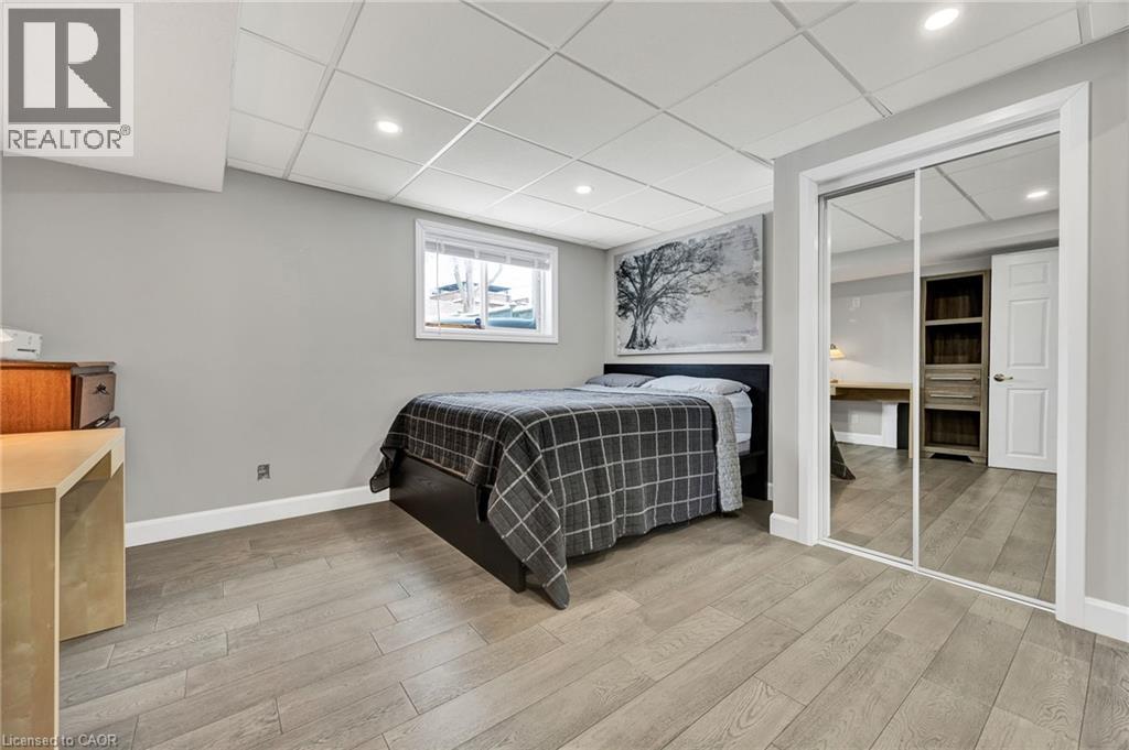 299 Erinbrook Drive, Kitchener, Ontario  N2E 3M2 - Photo 25 - 40793934