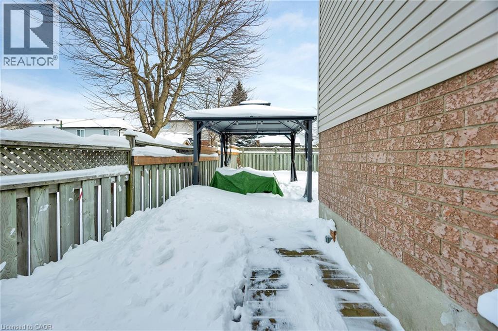 299 Erinbrook Drive, Kitchener, Ontario  N2E 3M2 - Photo 29 - 40793934