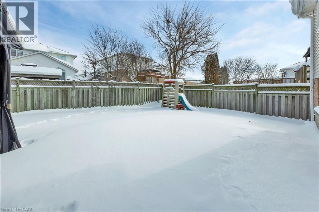 299 Erinbrook Drive, Kitchener, Ontario  N2E 3M2 - Photo 30 - 40793934