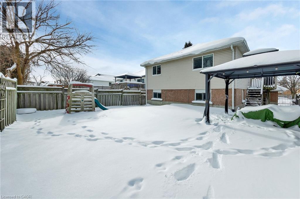 299 Erinbrook Drive, Kitchener, Ontario  N2E 3M2 - Photo 31 - 40793934