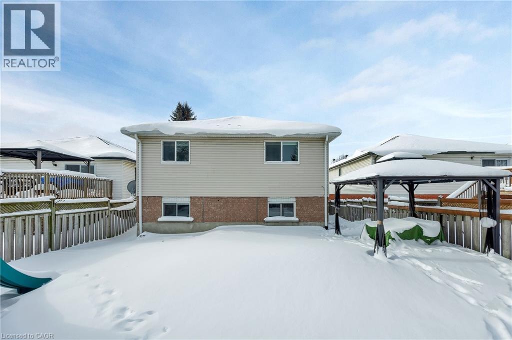 299 Erinbrook Drive, Kitchener, Ontario  N2E 3M2 - Photo 33 - 40793934