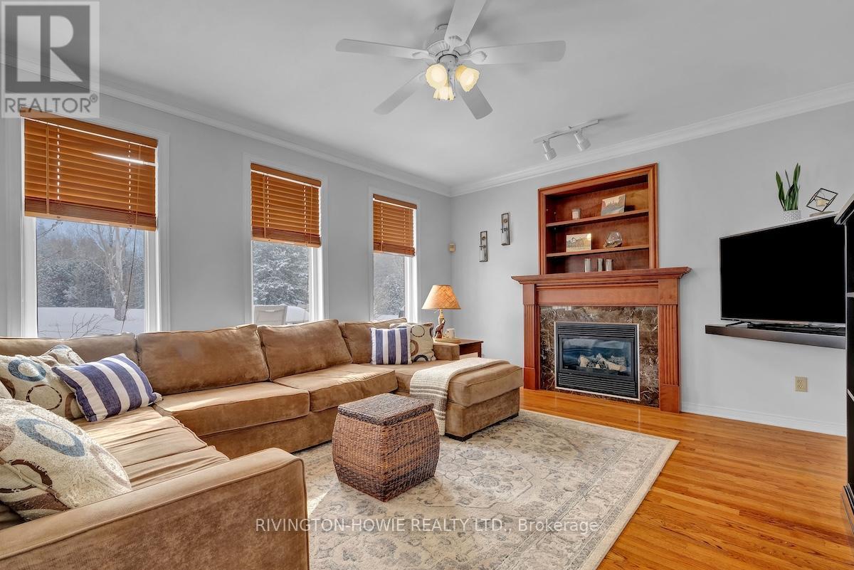 109 Huntley Manor Drive, Ottawa, Ontario K0A 1L0 - Photo 15 - X12734190