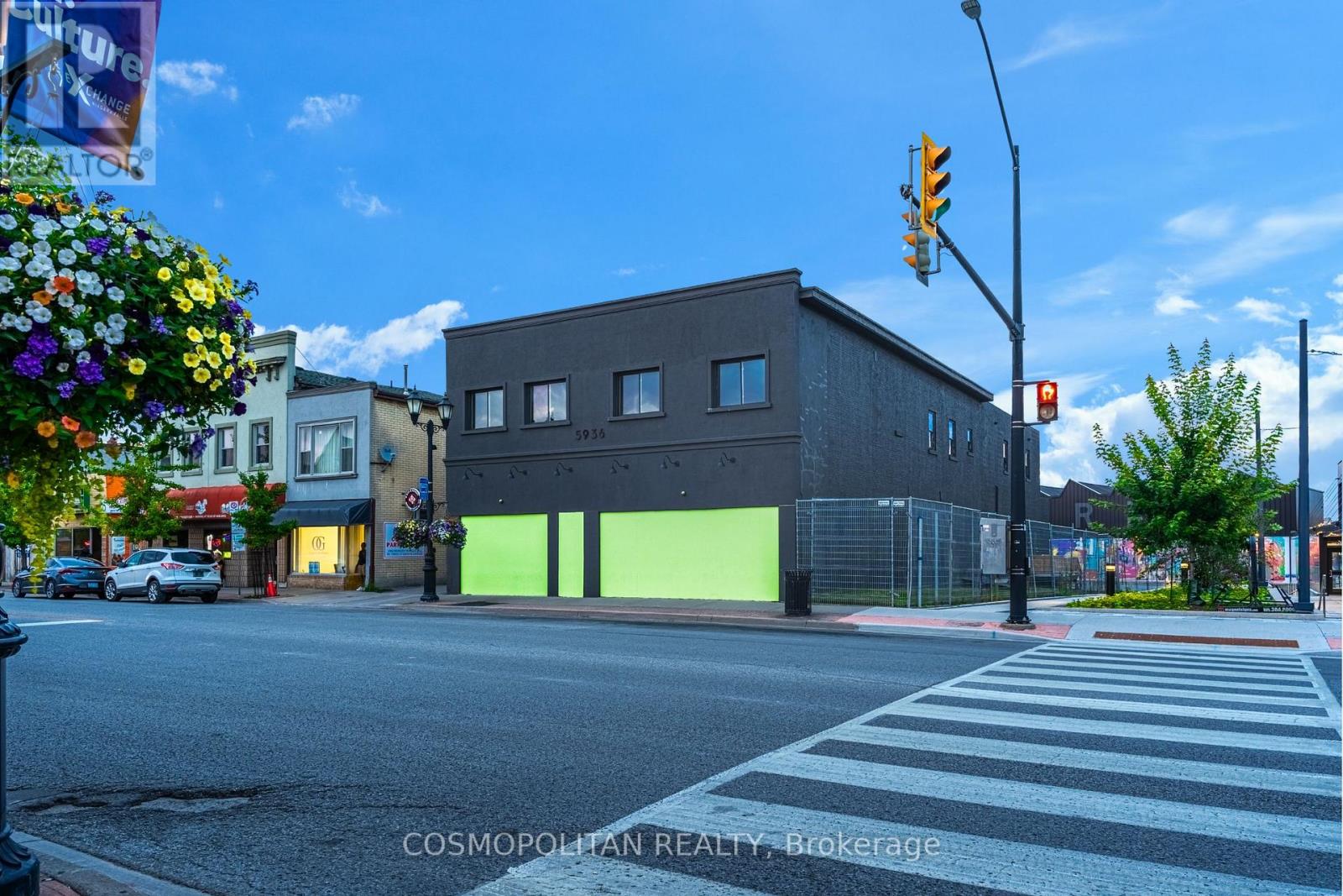 5936 Main Street, Niagara Falls (Dorchester), Ontario  L2G 5Z8 - Photo 3 - X12734206