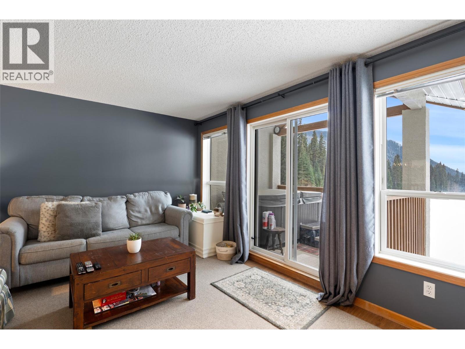 2120 SUN PEAKS Road Unit# 23 Sun Peaks Photo 5