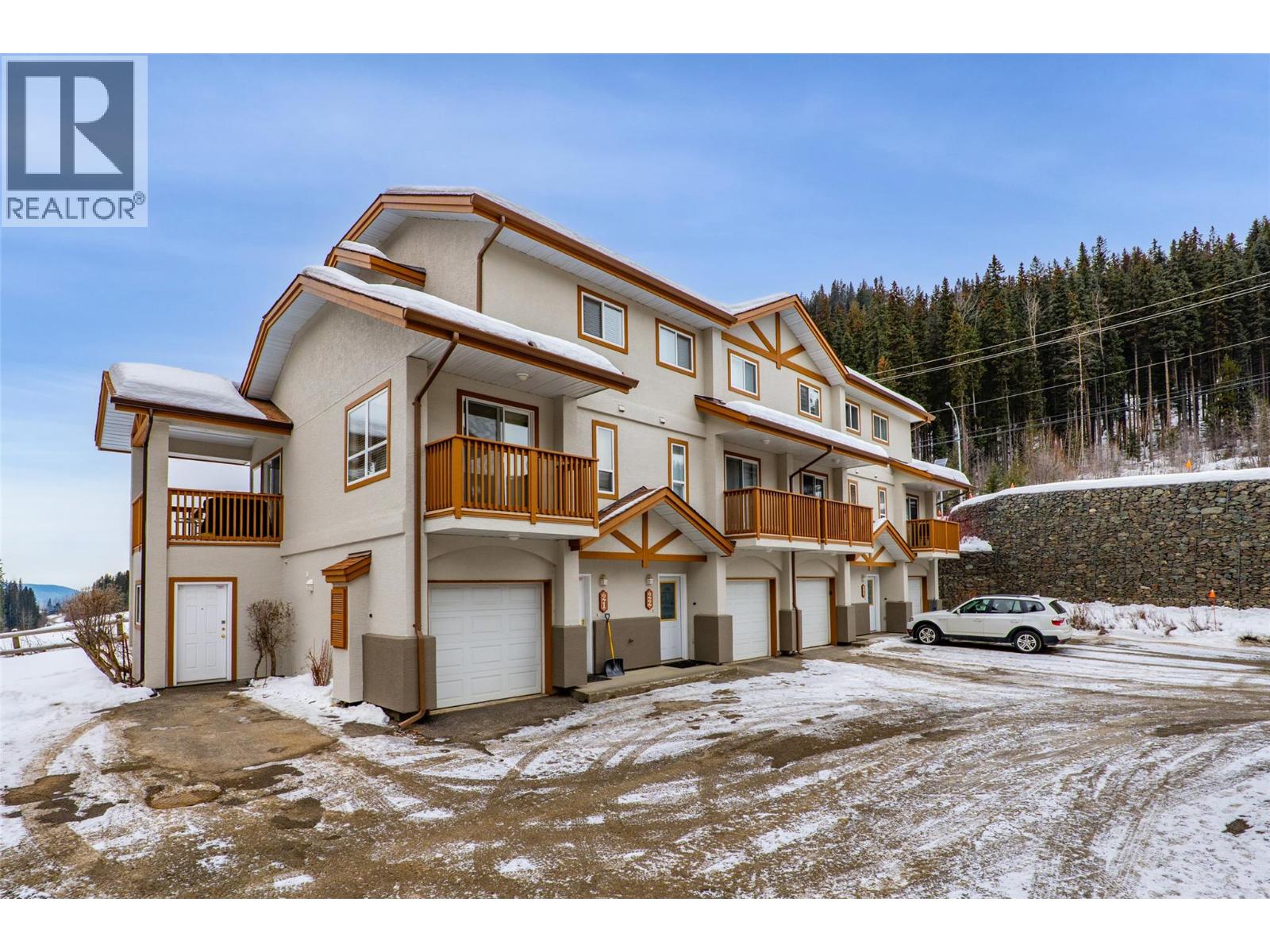 2120 SUN PEAKS Road Unit# 23, Sun Peaks, British Columbia