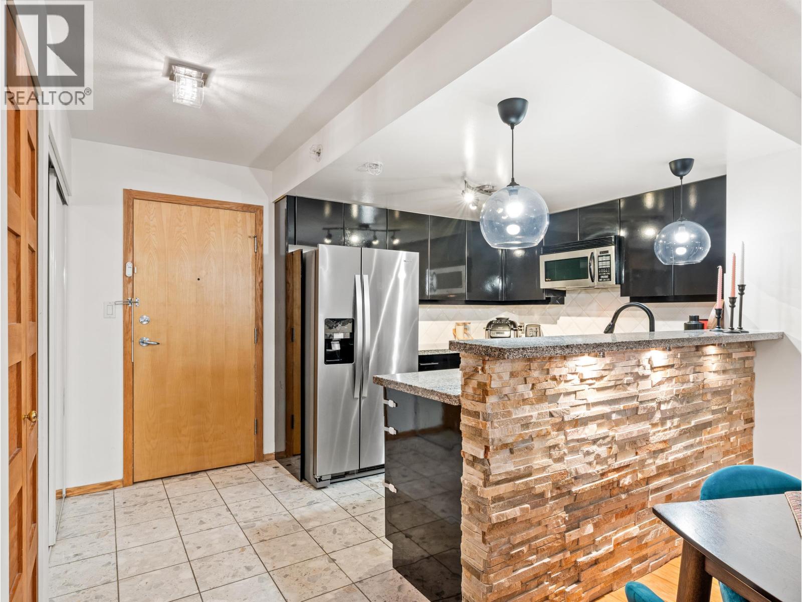 306 1328 W Pender Street, Vancouver, British Columbia  V6E 4T1 - Photo 6 - R3073007