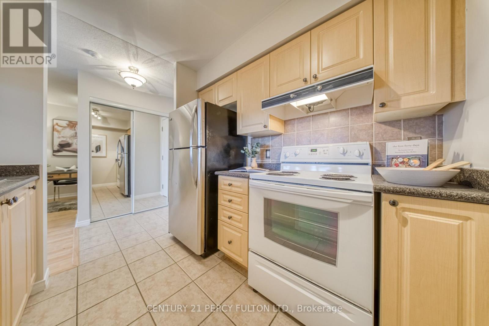 601 - 1200 The Esplanade Road N, Pickering, Ontario L1V 6V3 - Photo 9 - E12734186