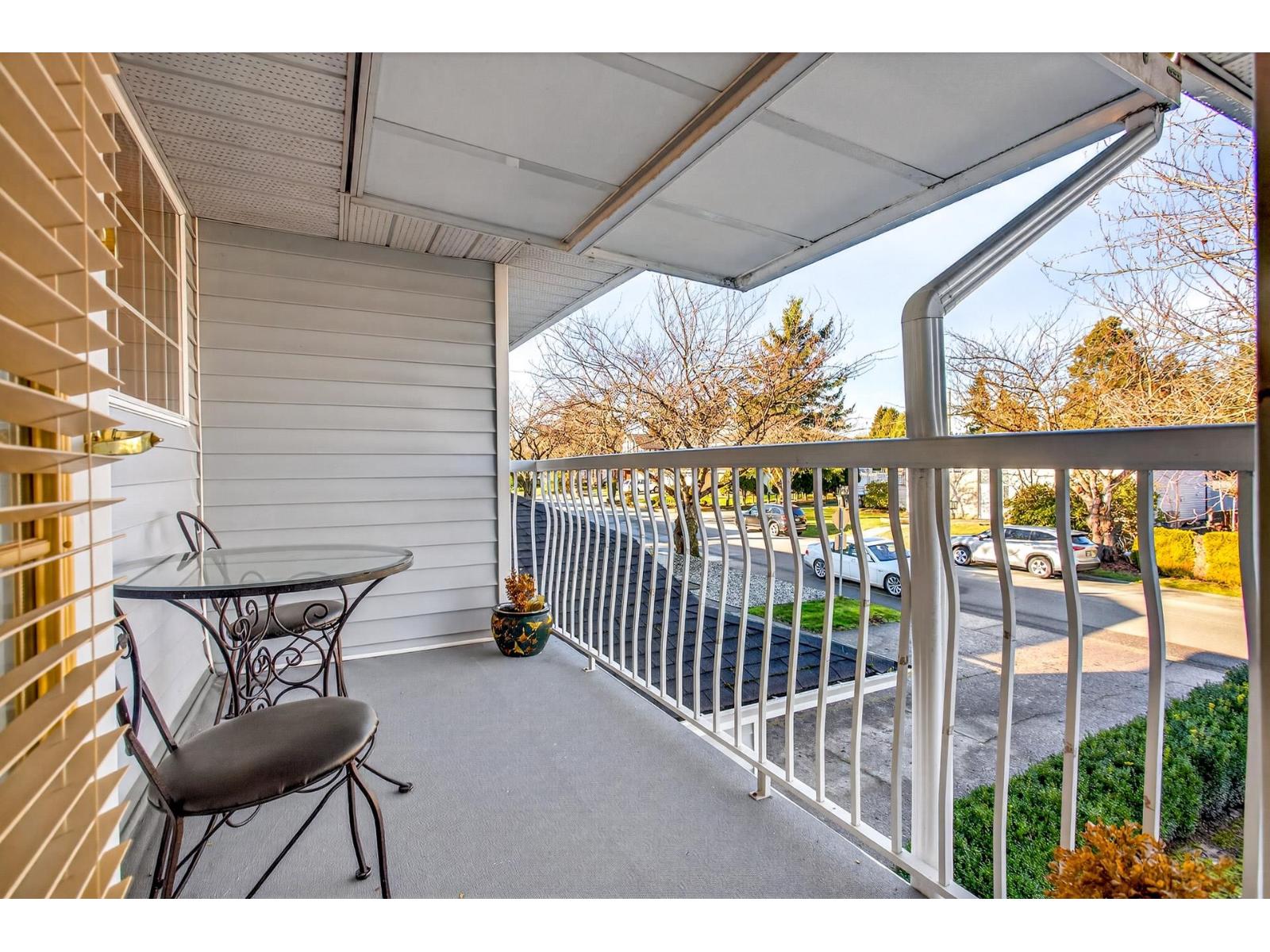 15110 95a Avenue, Surrey, British Columbia  V3R 1E5 - Photo 9 - R3083983